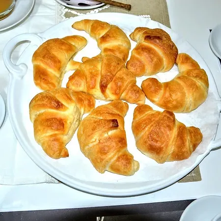 Santa Maria Maggiore ベッド・アンド・ブレックファスト 3*